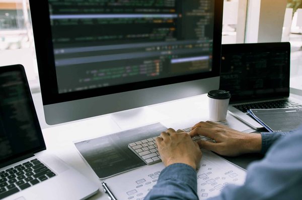 Les avantages d'une approche personnalisée en développement web